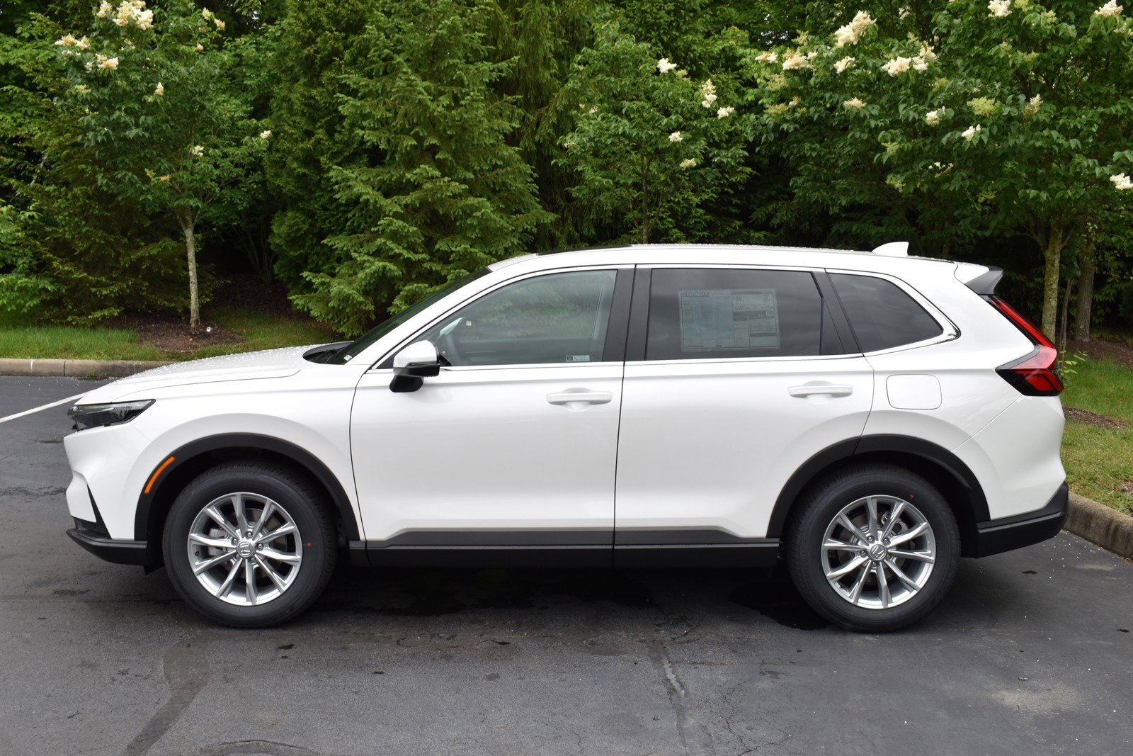 New 2025 Honda CR-V EX-L image 4