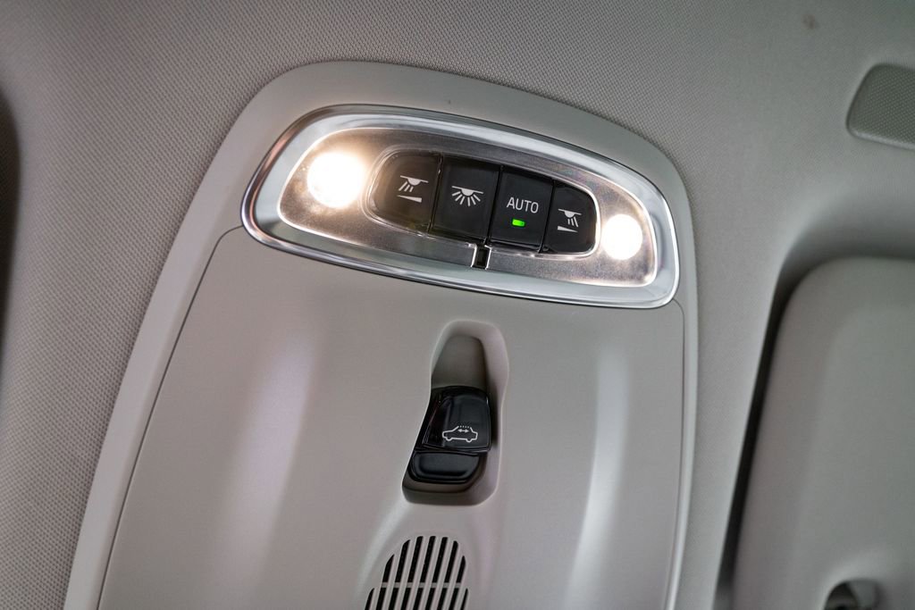 Used 2021 Volvo XC60 T5 Inscription w/ Advanced Package image 21