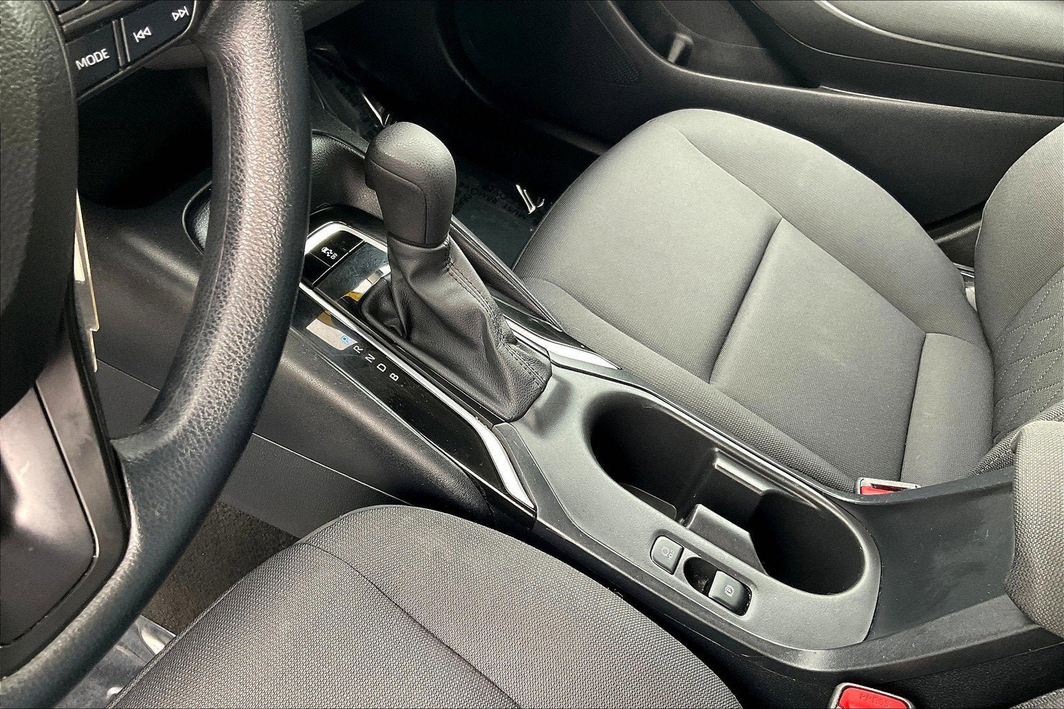 Used 2023 Toyota Corolla LE FWD image 16