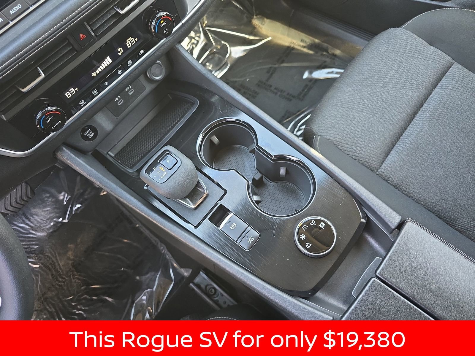 Used 2024 Nissan Rogue SV image 31