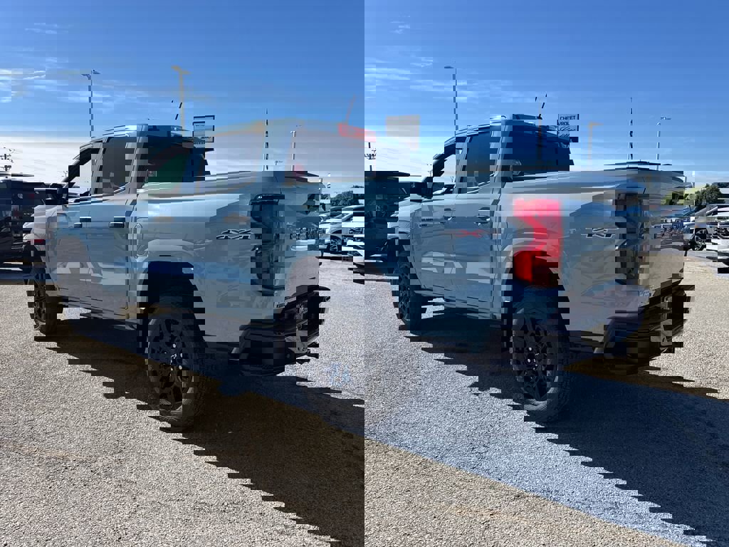 New 2026 Chevrolet Colorado W/T w/ WT Custom Package image 4