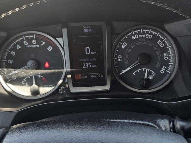 Used 2020 Toyota Tacoma TRD Sport AWD/4WD image 24