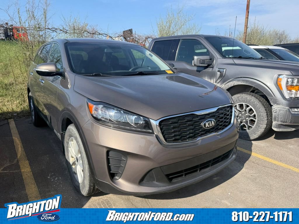 Used 2019 Kia Sorento LX image 1