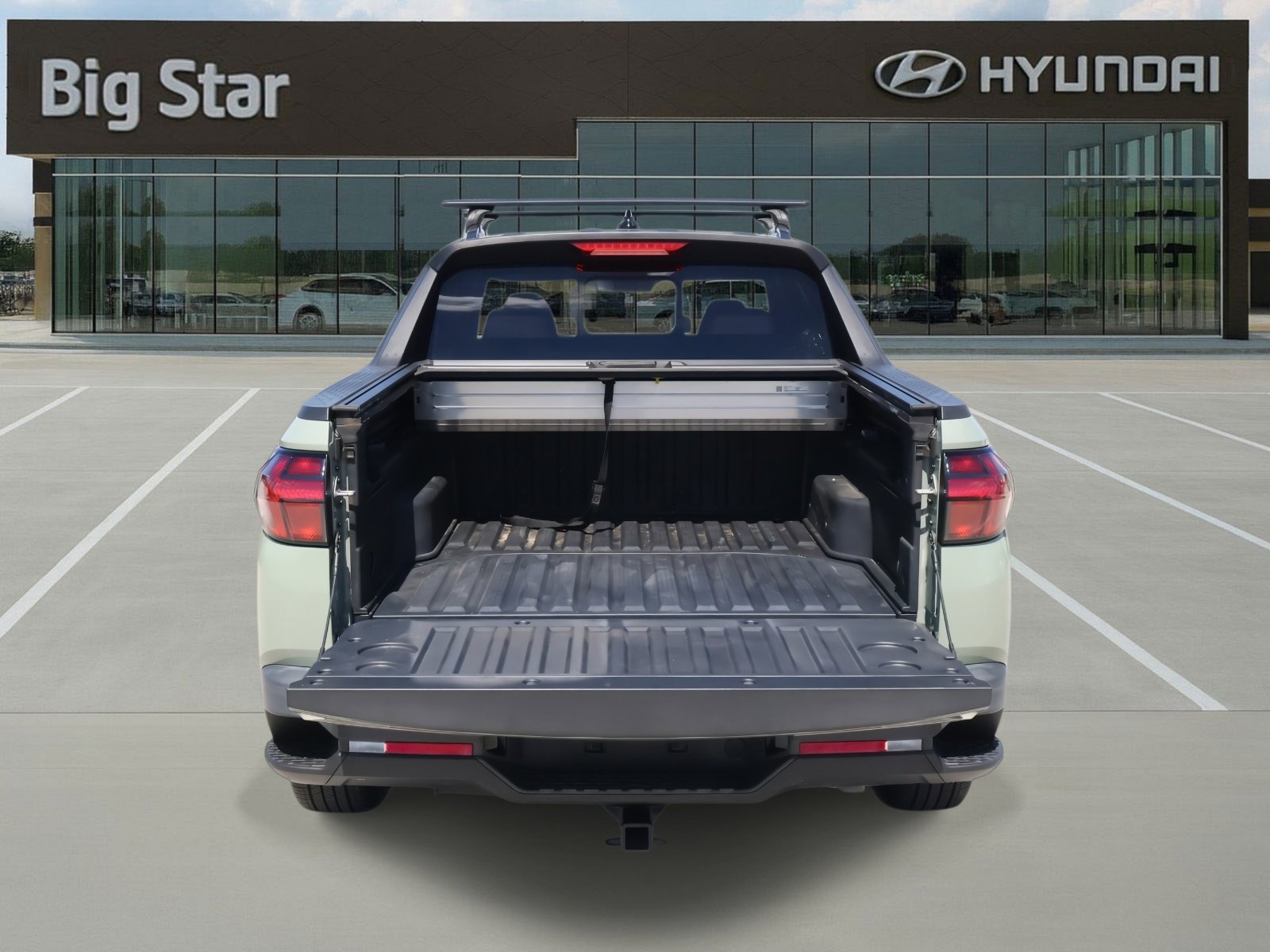 Certified 2023 Hyundai Santa Cruz SEL w/ Activity Package image 8