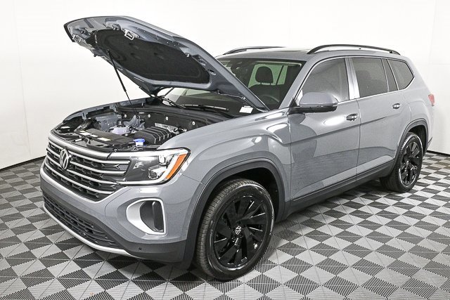 New 2026 Volkswagen Atlas SE image 33
