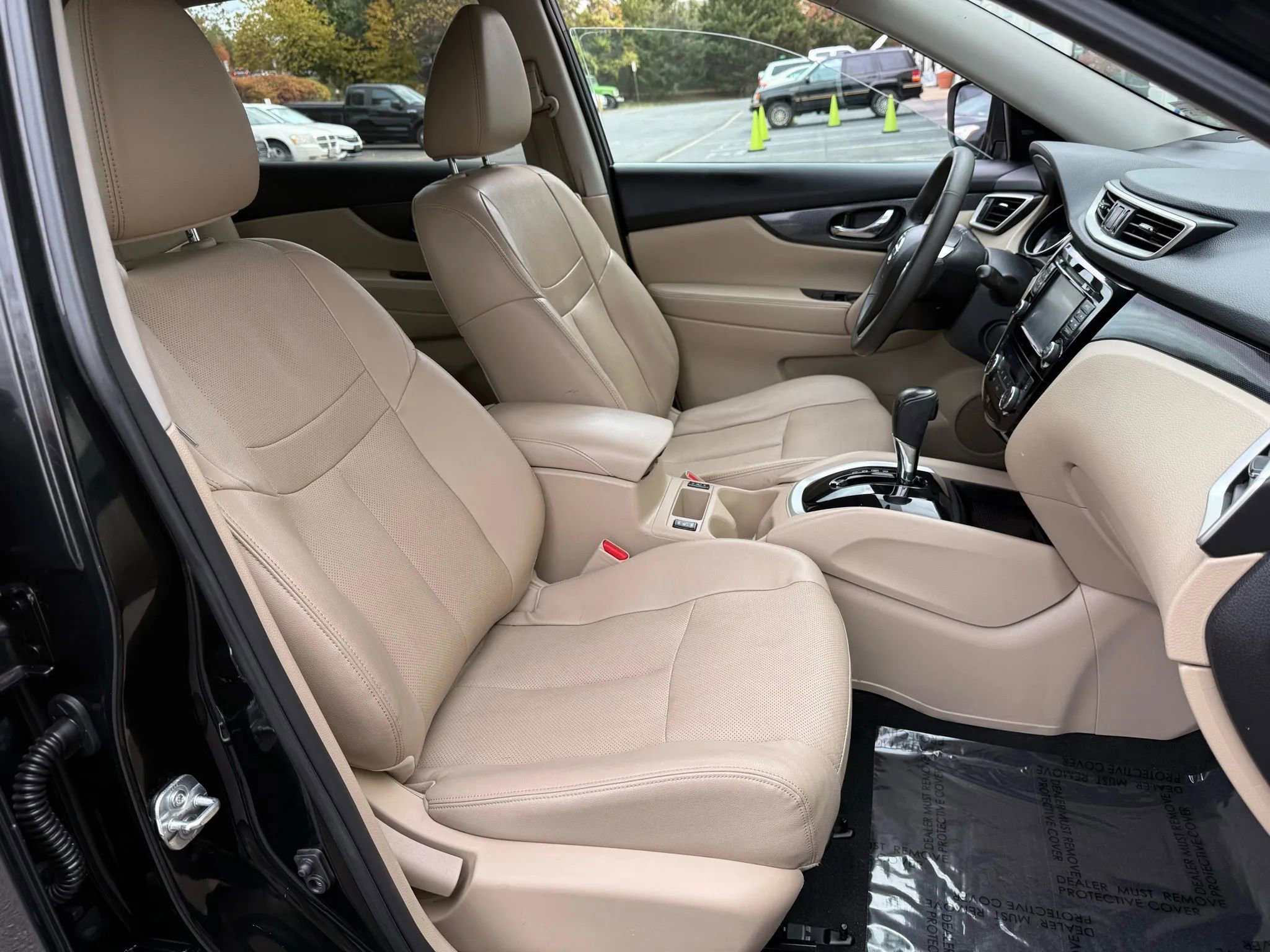 Used 2016 Nissan Rogue SL w/ SL Premium Package image 19