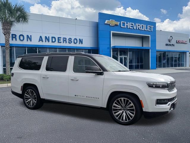 Used 2024 Jeep Grand Wagoneer L Series III AWD/4WD image 1