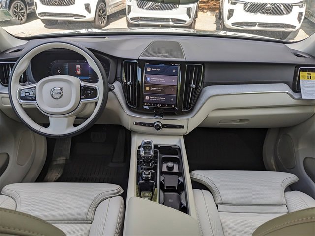 New 2025 Volvo XC60 B5 Ultra w/ Protection Package Premier image 16
