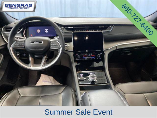 Certified 2025 Jeep Grand Cherokee L Limited w/ Trailer Tow Package AWD/4WD image 34
