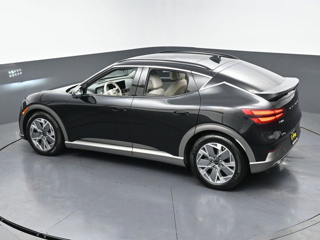 Used 2024 Genesis GV60 RWD image 49