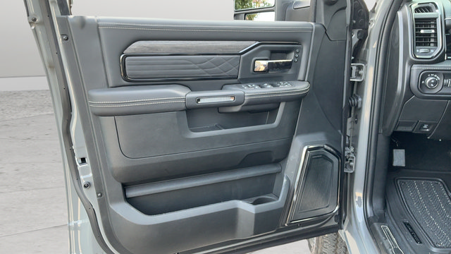 New 2027 RAM 2500 Limited AWD/4WD image 19