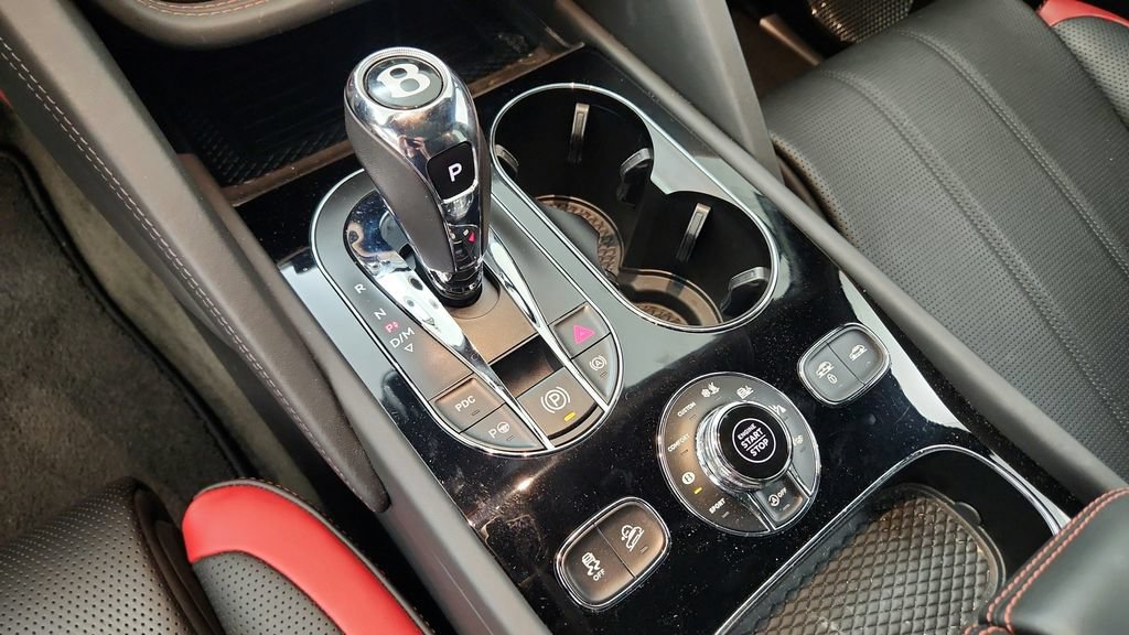 Used 2021 Bentley Bentayga Speed AWD/4WD image 23