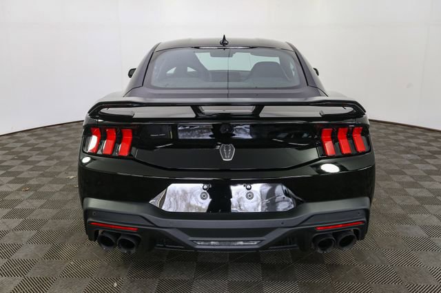 Used 2025 Ford Mustang Dark Horse image 10