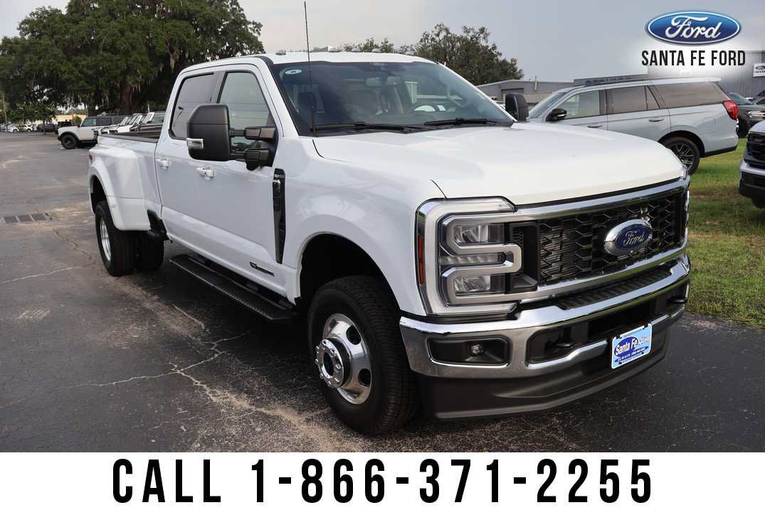 New 2026 Ford F350 XLT w/ XLT Premium Package AWD/4WD image 5