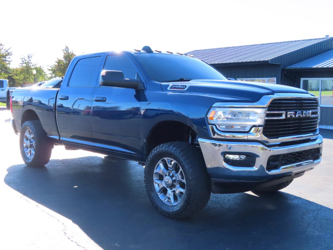 Used 2020 RAM 2500 Big Horn w/ Level 2 Equipment Group AWD/4WD image 8