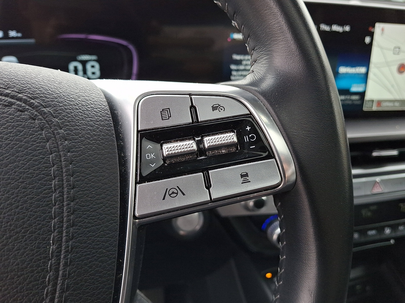 Certified 2023 Kia Telluride S w/ S Sunroof Package AWD/4WD image 24