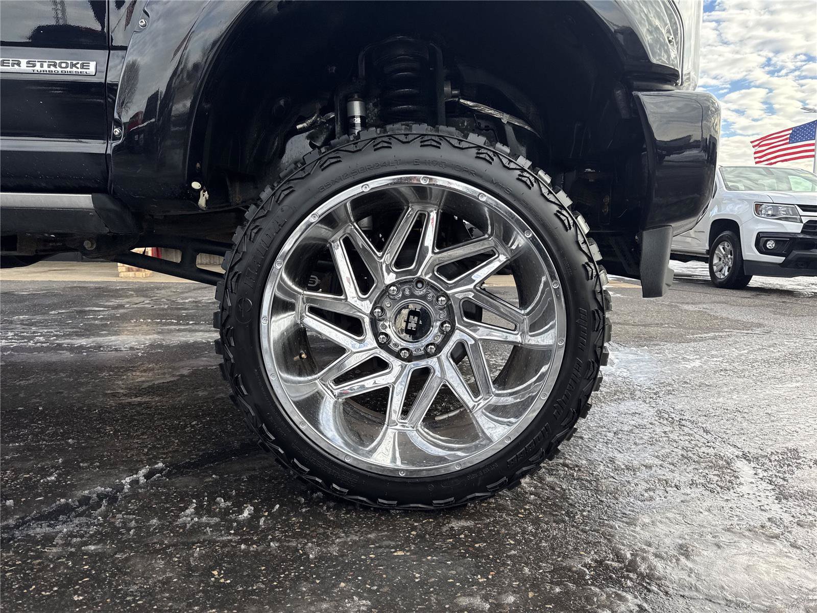 Used 2019 Ford F250 Platinum w/ Platinum Ultimate Package AWD/4WD image 9