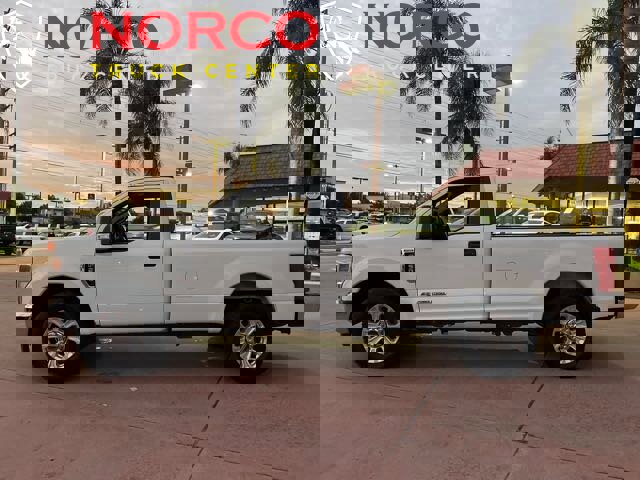 Used 2020 Ford F250 XL w/ STX Appearance Package image 5