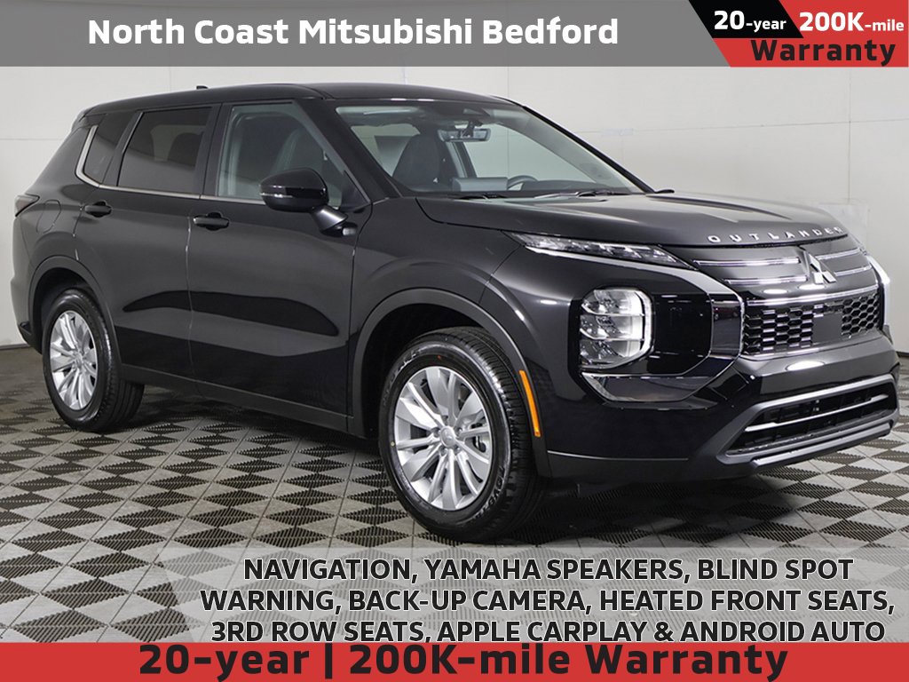 New 2025 Mitsubishi Outlander ES