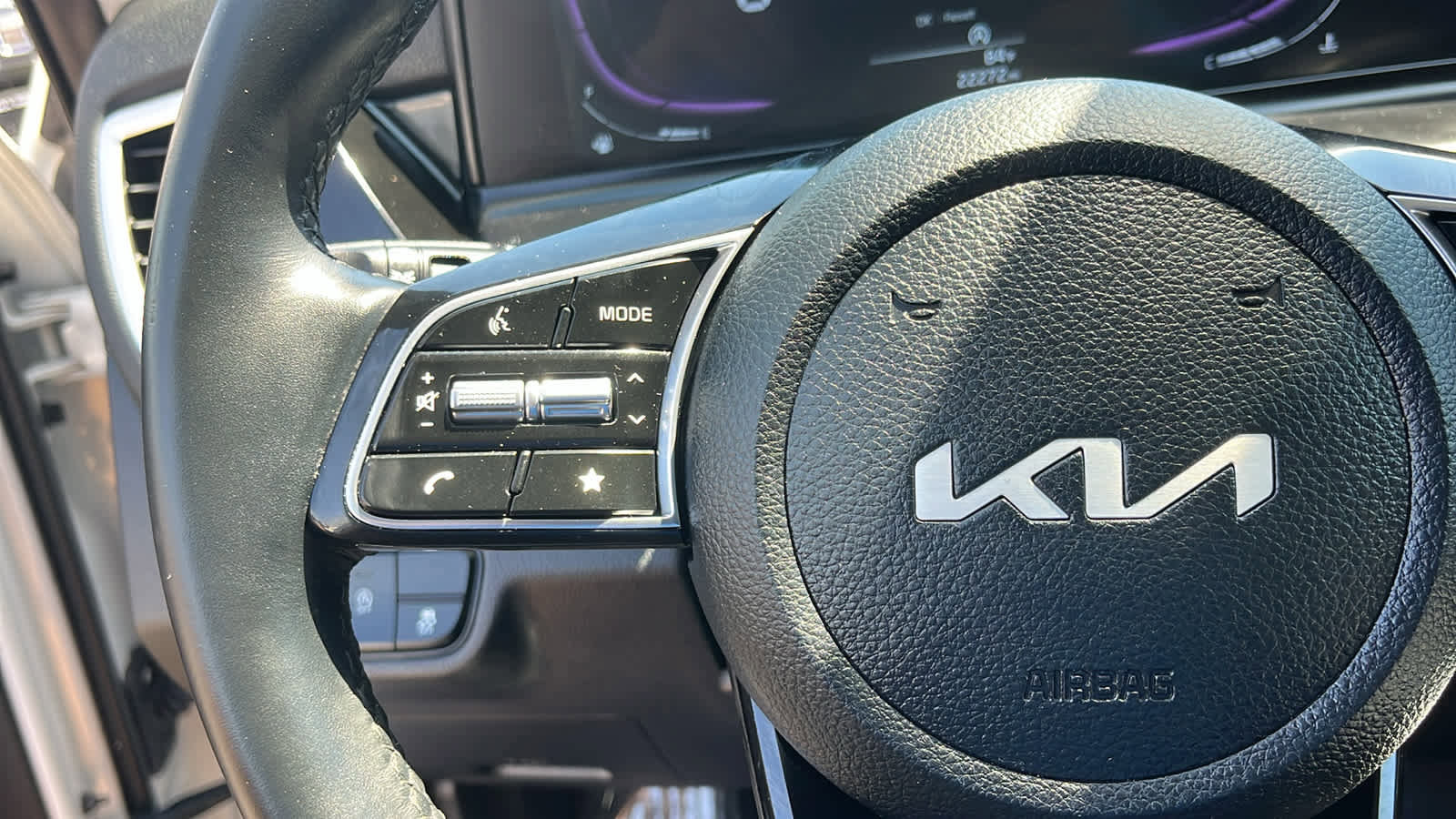 Used 2025 Kia Seltos S AWD/4WD image 14