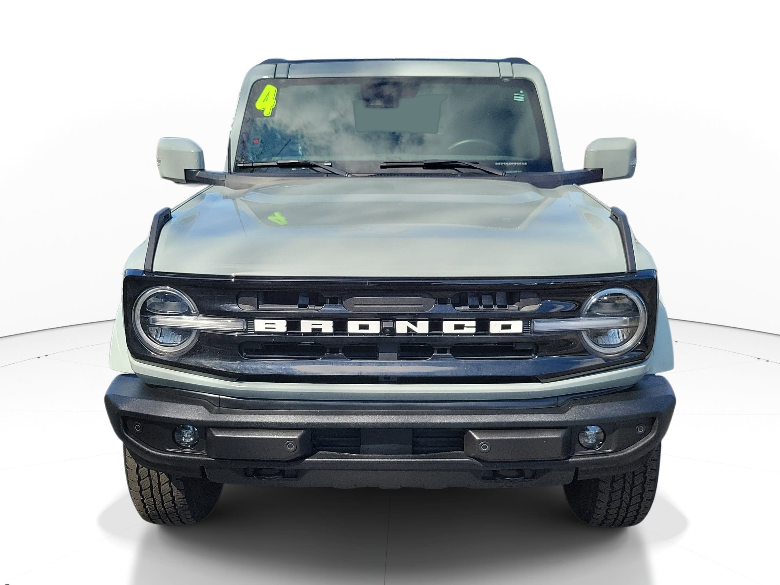 Used 2024 Ford Bronco Outer Banks AWD/4WD image 9
