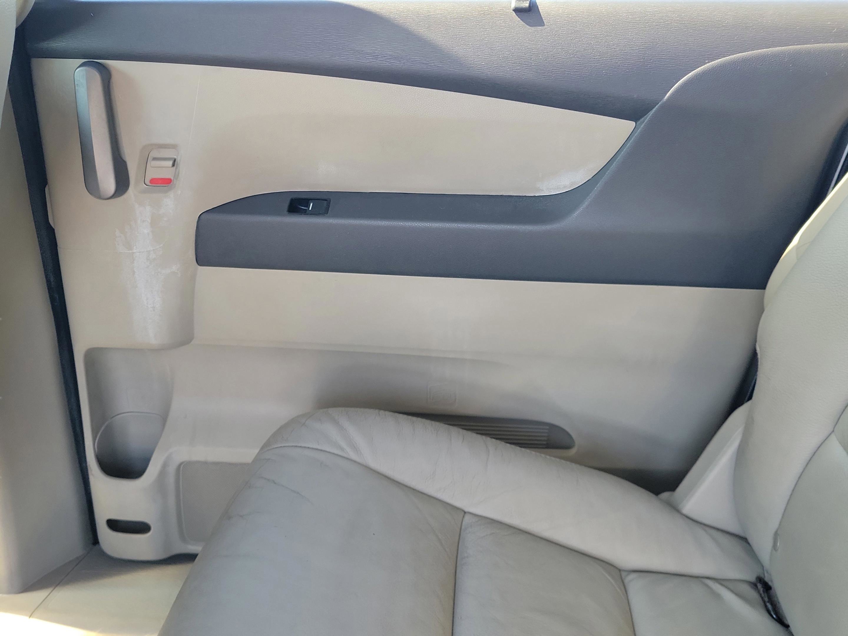 Used 2012 Honda Odyssey EX-L image 11