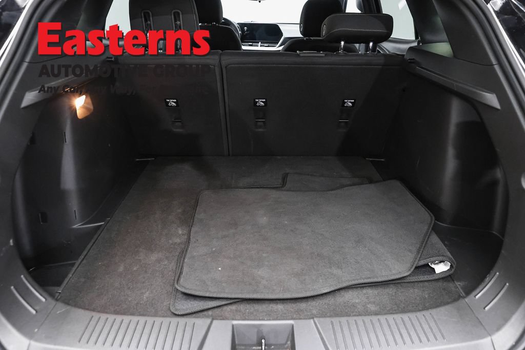 Used 2024 Chevrolet Trax RS FWD image 9
