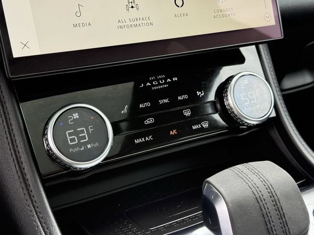 Used 2022 Jaguar F-PACE S AWD/4WD image 19