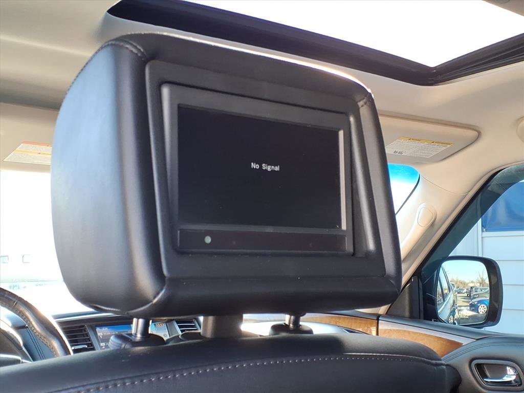 Used 2014 INFINITI QX80 4WD w/ Theater Package image 17