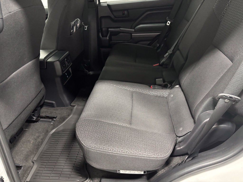 Used 2026 Toyota 4Runner SR5 AWD/4WD image 44