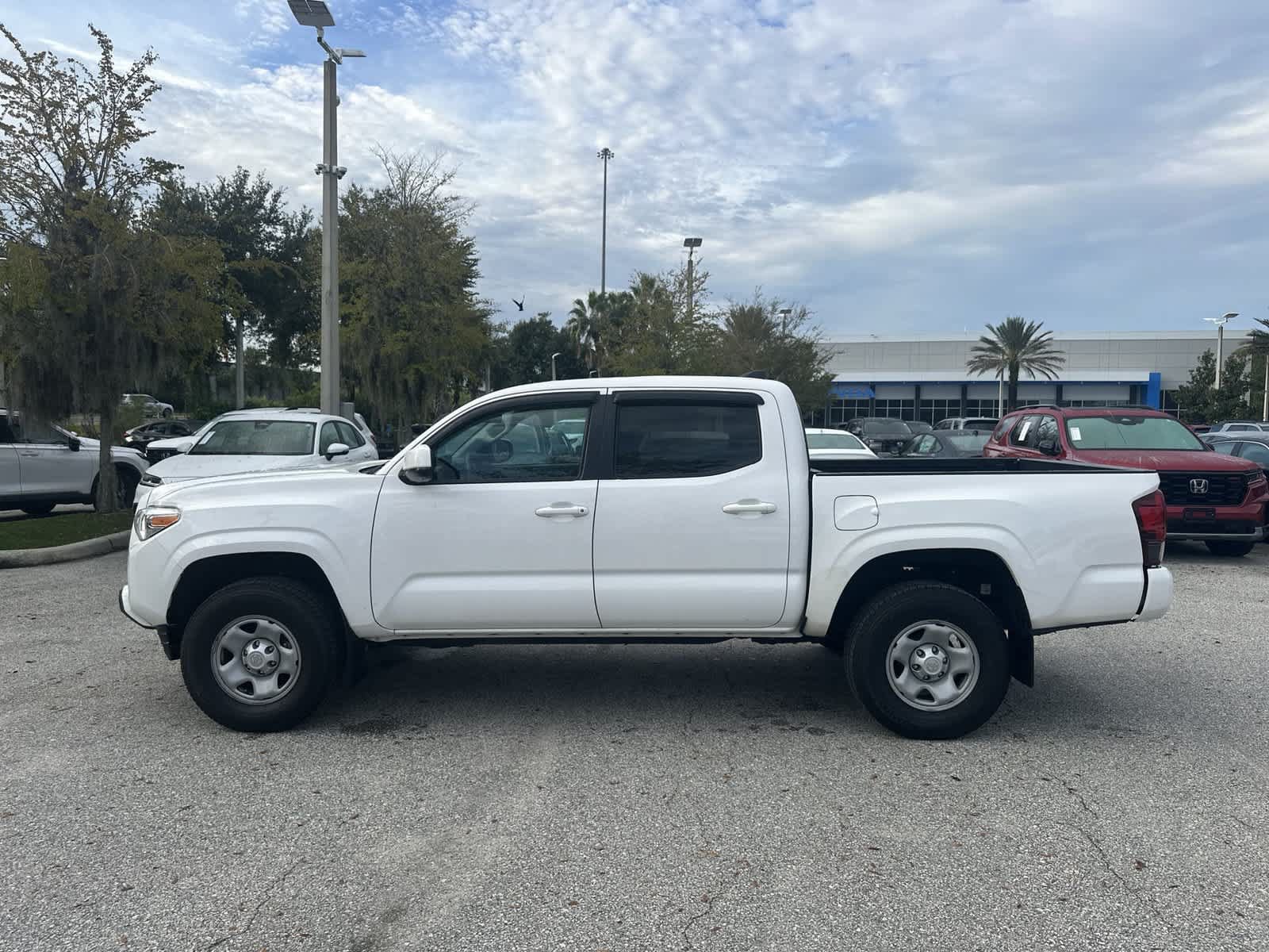 Used 2019 Toyota Tacoma SR w/ SR Convenience Package RWD image 3