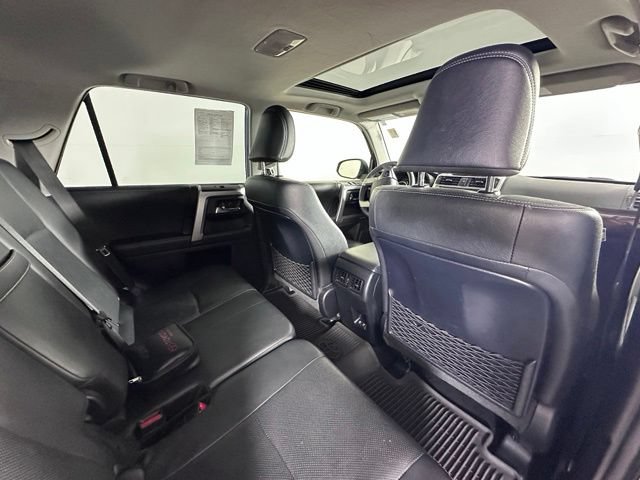 Used 2022 Toyota 4Runner Limited AWD/4WD image 13