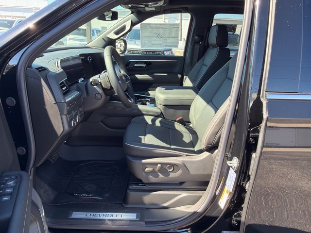 New 2027 Chevrolet Tahoe Premier w/ Sun And Tow Package AWD/4WD image 15
