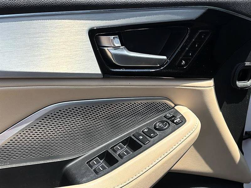 Used 2022 Acura MDX FWD w/ Technology Package image 14