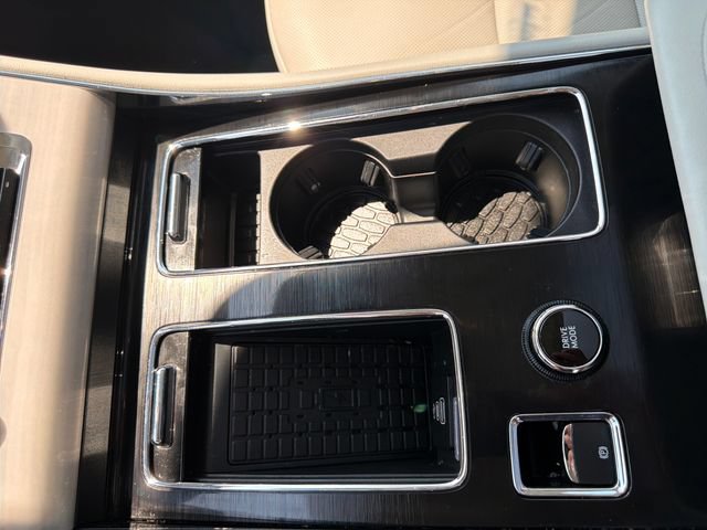 Certified 2025 Lincoln Aviator Reserve w/ Jet Appearance Package AWD/4WD image 31