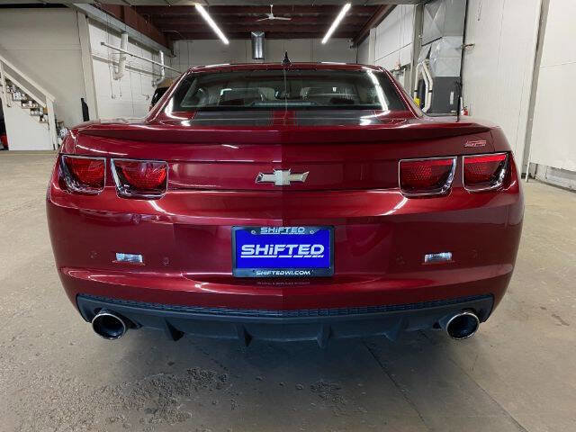 Used 2010 Chevrolet Camaro SS w/ RS Package image 4