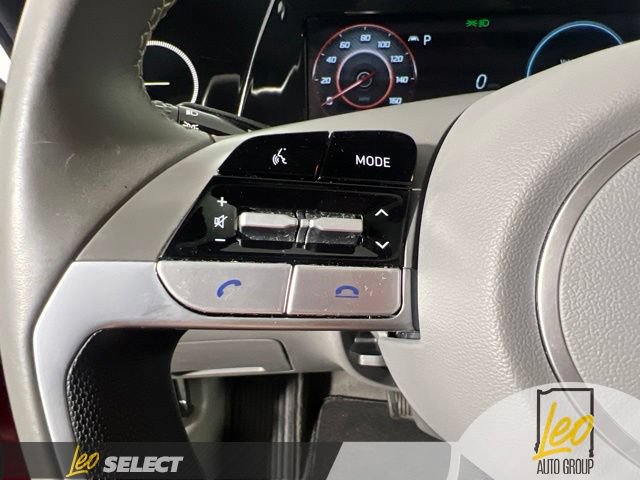 Used 2022 Hyundai Elantra SEL w/ Convenience + Premium Package FWD image 18