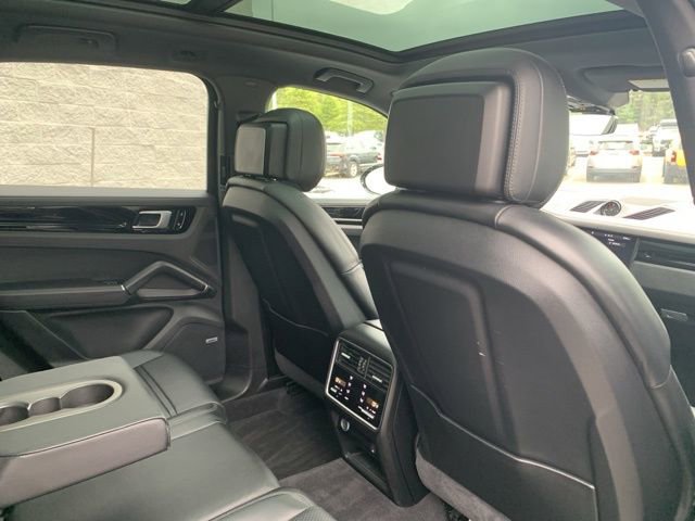 Used 2019 Porsche Cayenne S AWD/4WD image 39
