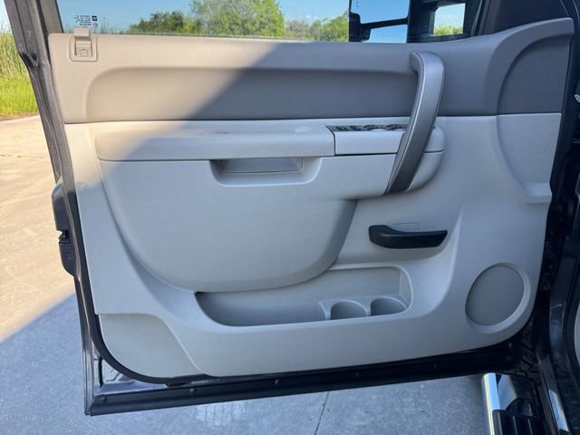 Used 2011 GMC Sierra 2500 SLE w/ SLE Preferred Package RWD image 4