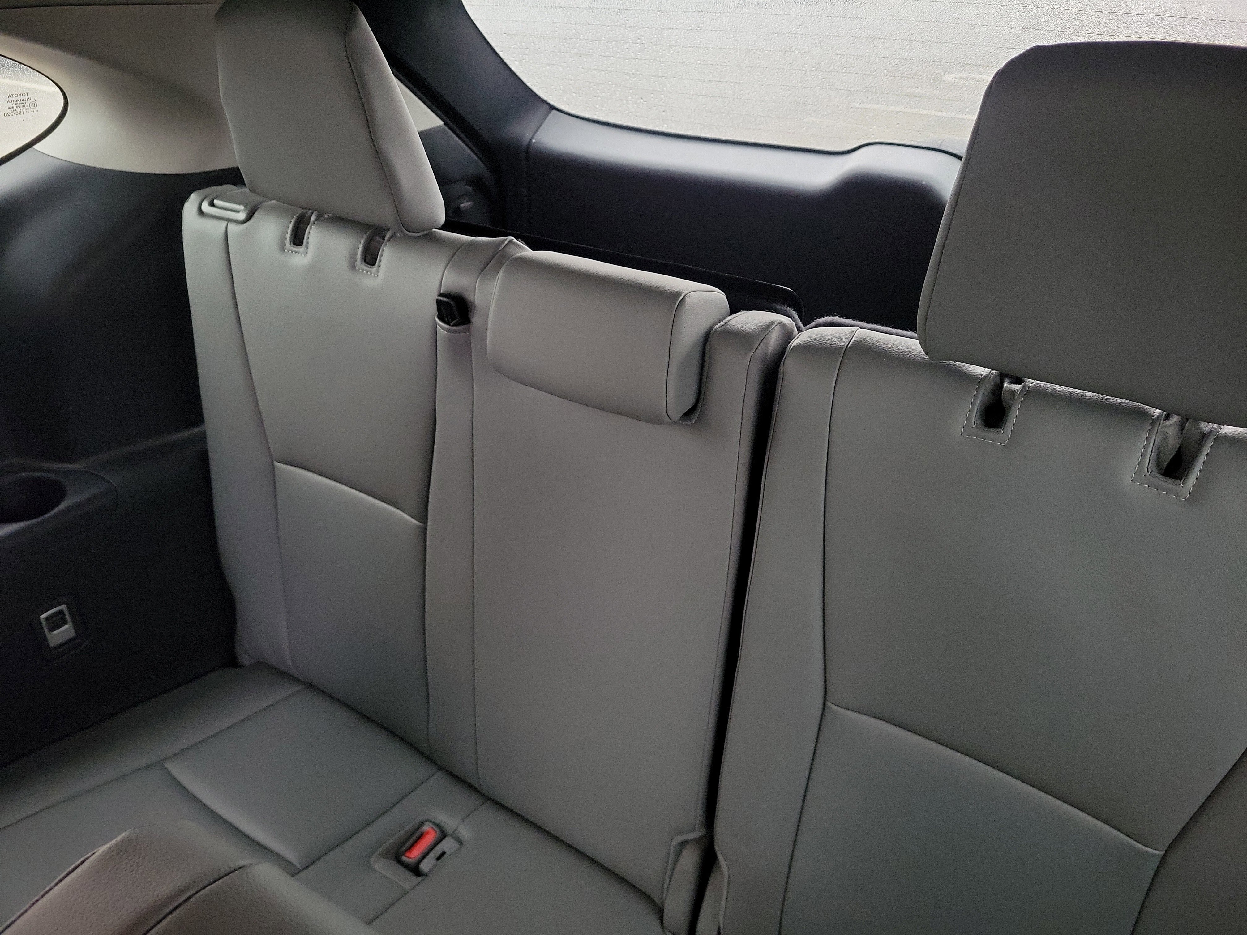 Used 2024 Toyota Highlander XLE image 11