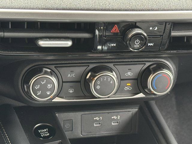 New 2025 Nissan Kicks SV image 23