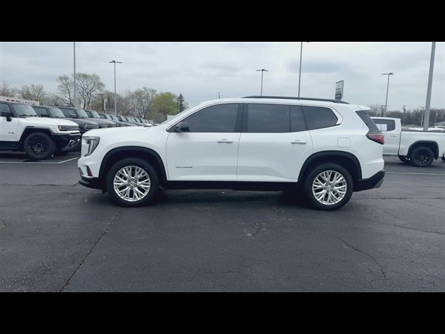 Certified 2024 GMC Acadia Elevation w/ Trailering Package image 5