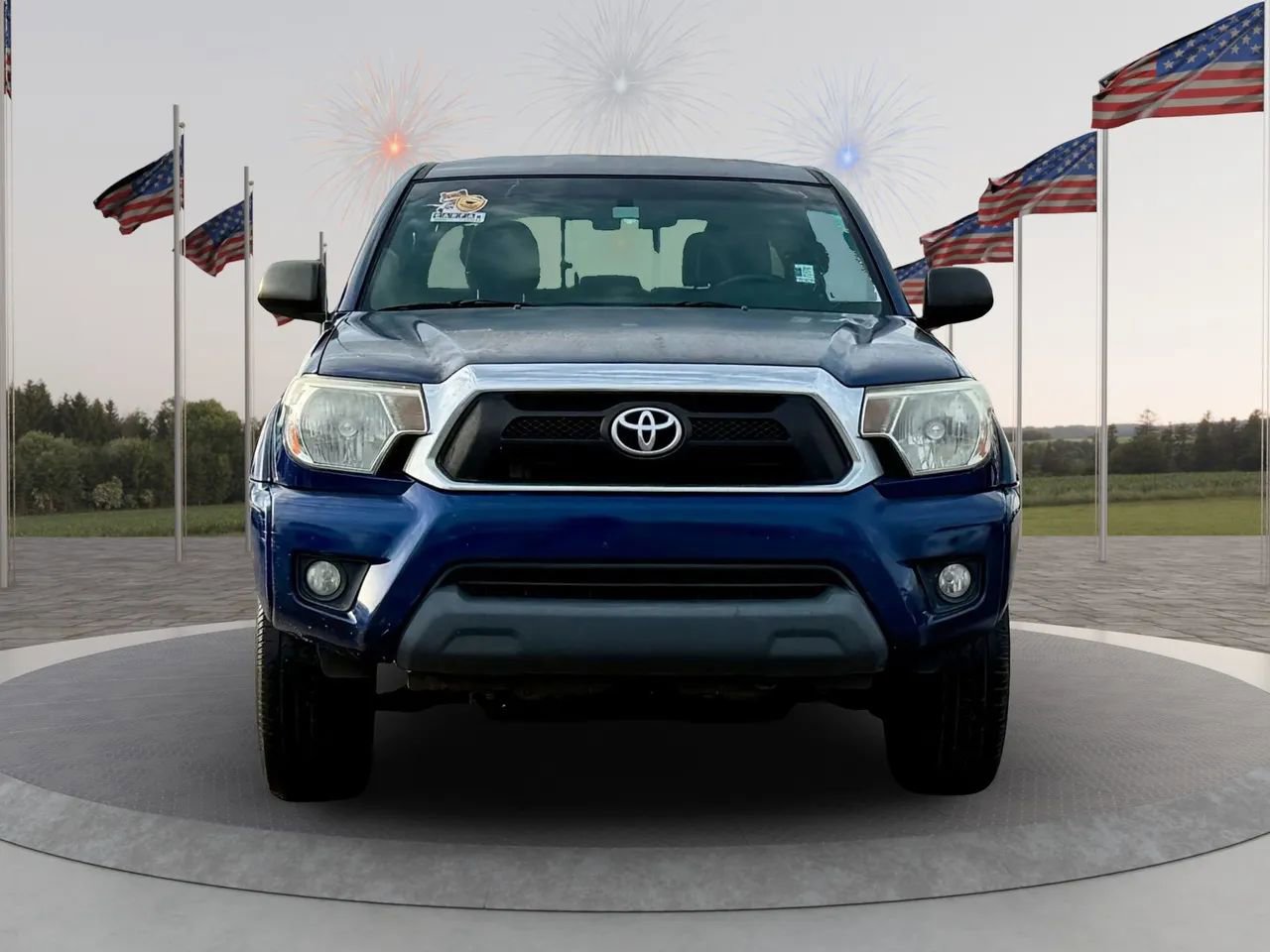 Used 2015 Toyota Tacoma PreRunner image 2