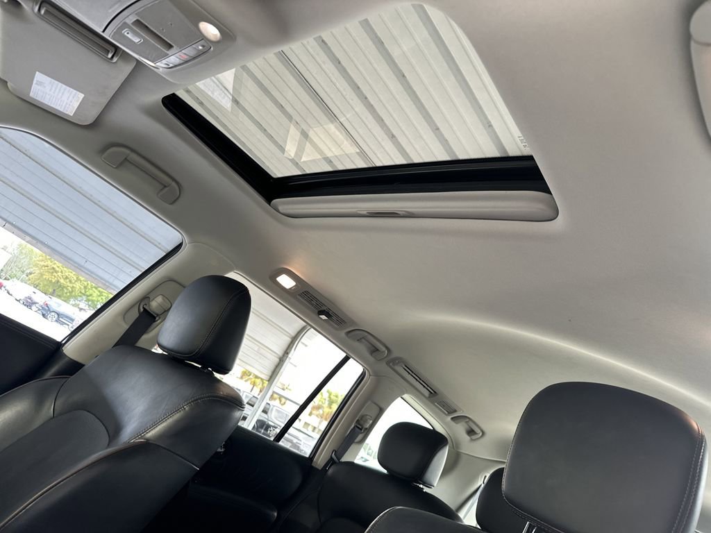 Used 2020 Nissan Armada SL w/ Premium Package image 28