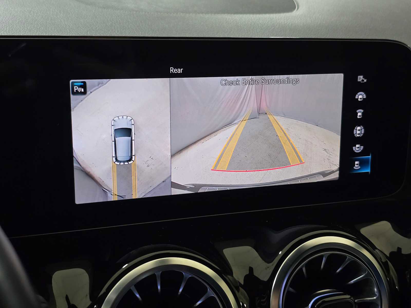 Certified 2023 Mercedes-Benz GLA 250 4MATIC image 31