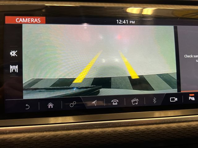 Used 2019 Land Rover Range Rover Velar S AWD/4WD image 26