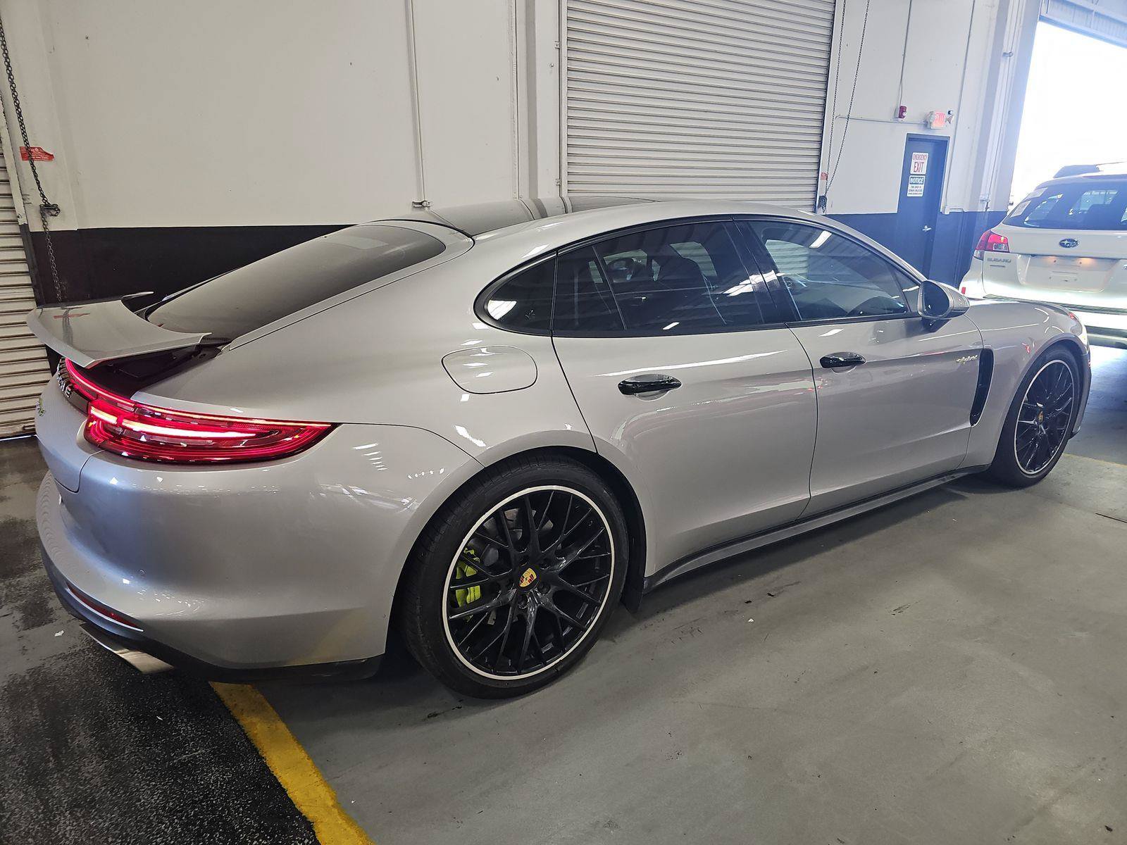 Used 2018 Porsche Panamera 4 AWD/4WD image 4