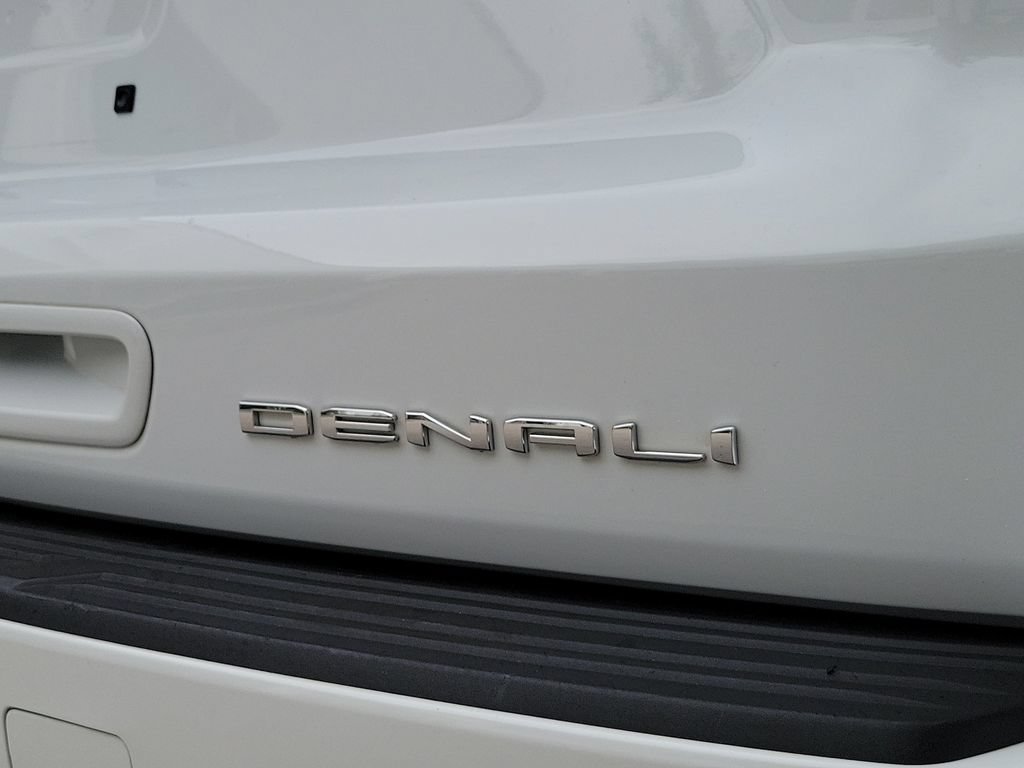 Certified 2024 GMC Yukon XL Denali w/ Denali Reserve Package AWD/4WD image 30