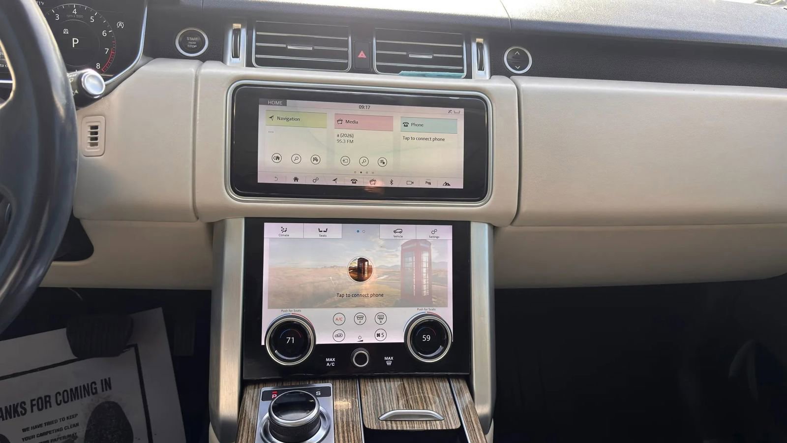 Used 2018 Land Rover Range Rover HSE AWD/4WD image 13