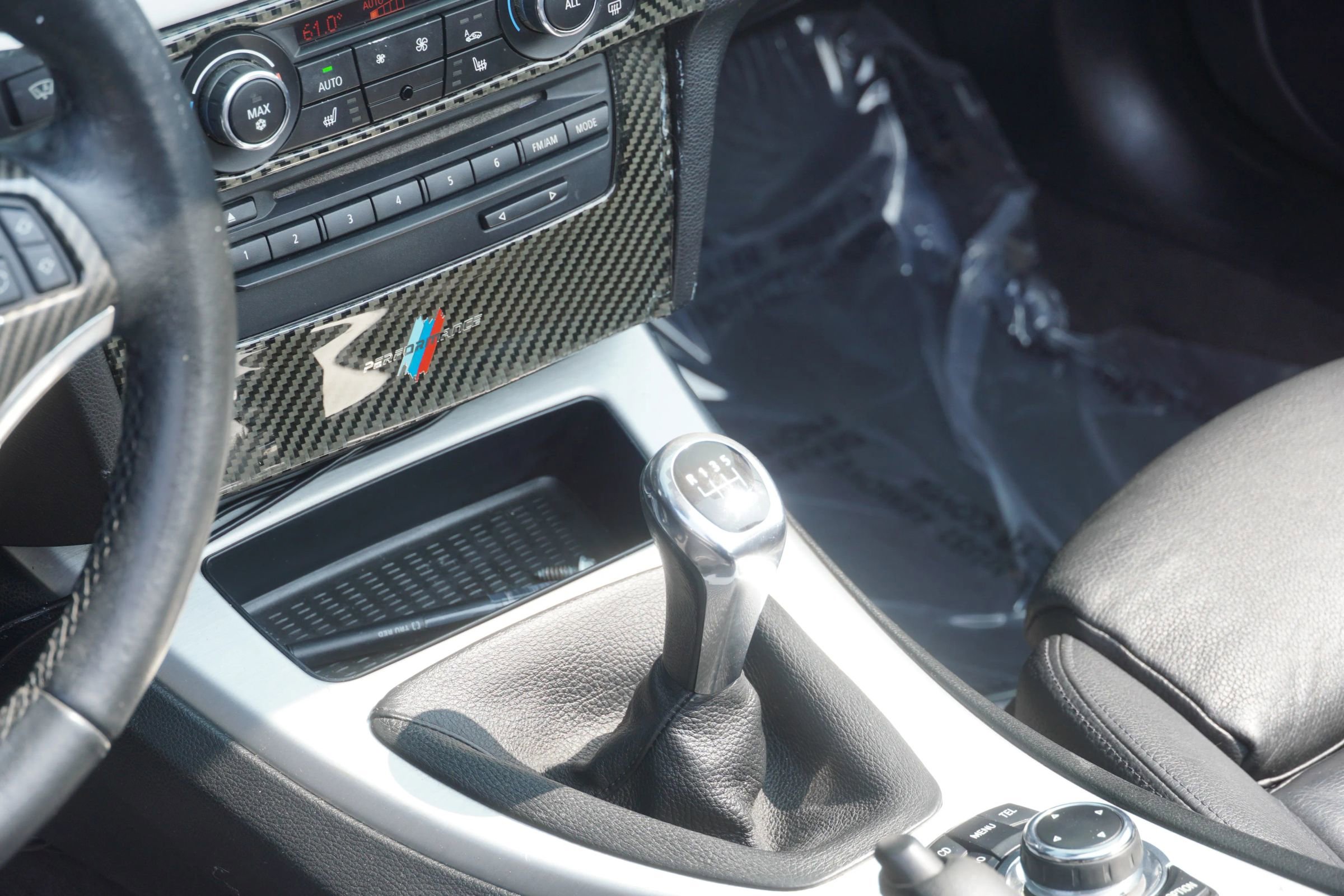 Used 2011 BMW 335i Convertible image 28